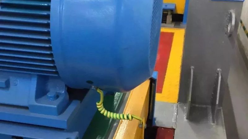 立式加工中心控制柜维修：关键步骤与注意事项